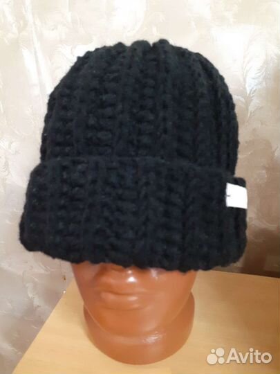 Шапка ручной работы