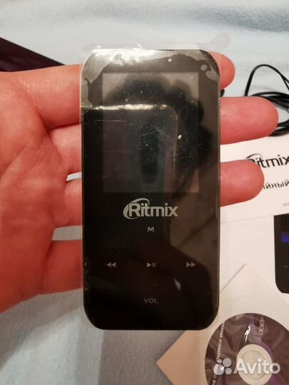 Новый цифровой аудио-видио плеер Ritmix RF-4300