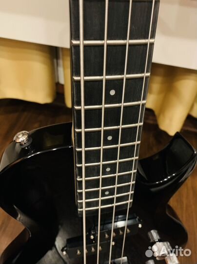 Бас Гитара Les Paul Black Edition