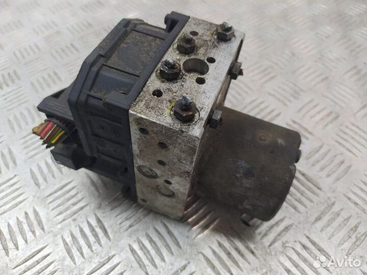 Б/У Блок ABS Европа A0004465089 mercedes-benz