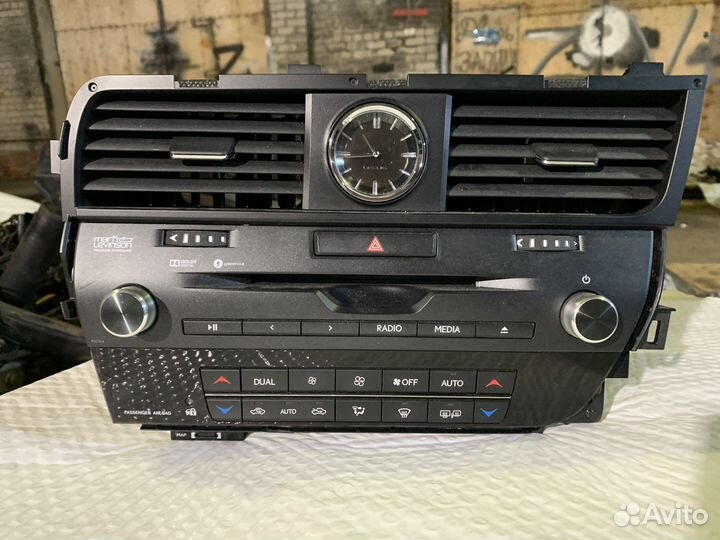 Магнитола на lexus RX4 Mark Levinson