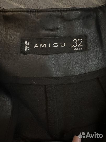 Кожаные шорты