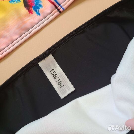 Новый купальник C&A для девочки подростка 158-164