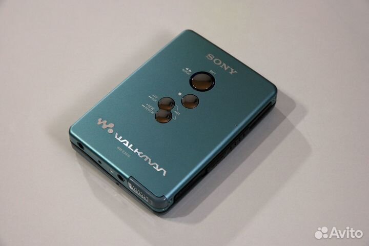 Кассетный плеер Sony WM-EX610