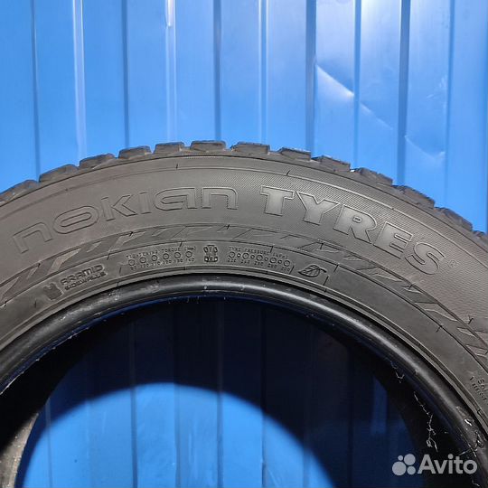 Nokian Tyres Hakkapeliitta 9 SUV 235/60 R18