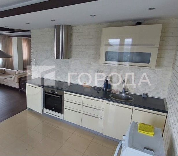 2-к. квартира, 90 м², 12/15 эт.