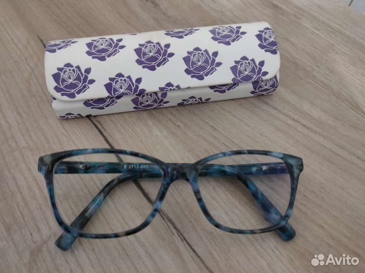 Очки для постоянного ношения с диоптриями -1,5; 0
