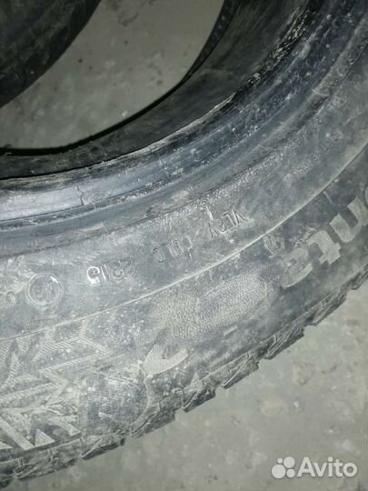 Continental IceContact 2 215/65 R16