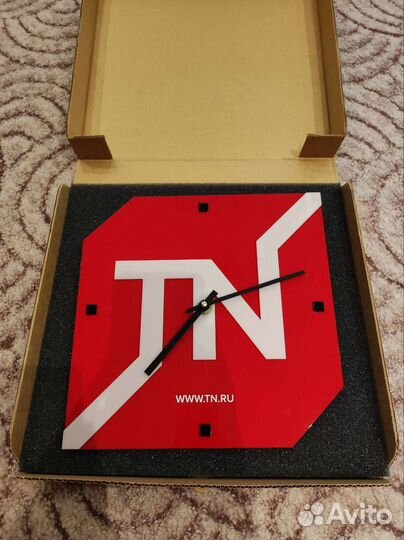 Часы настенные