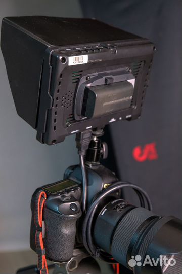 Продам накамерный 7