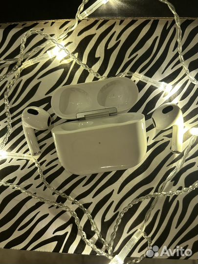 Apple AirPods 3-го поколения