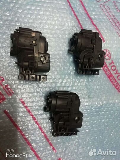 Toyota camry v70 мотор зеркала