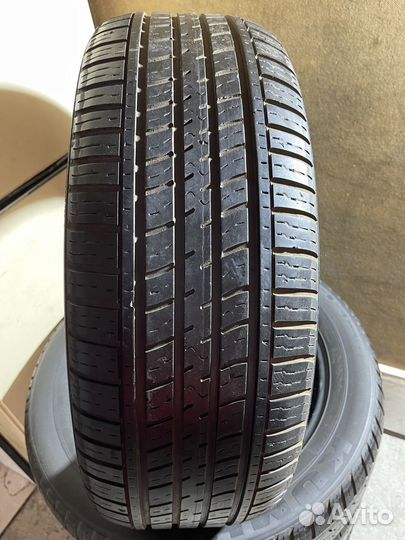 Kumho Solus KH16 225/55 R19