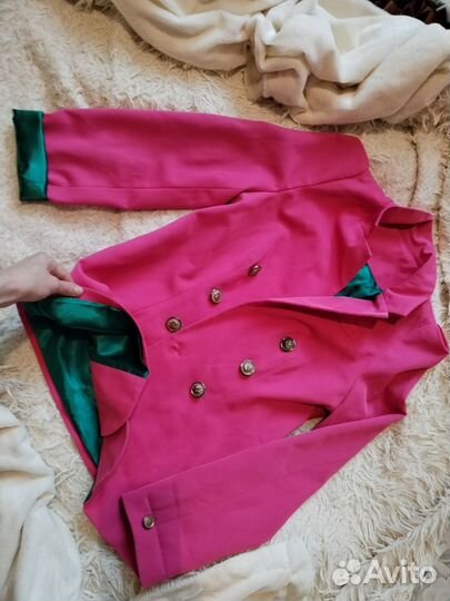Пиджак женский в цвете фуксия новый 40 42 (1шт)