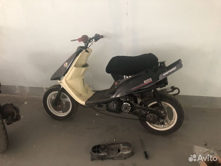 Yamaha jog artistic