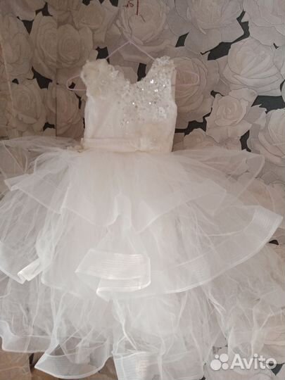 Платье праздничное для девочки