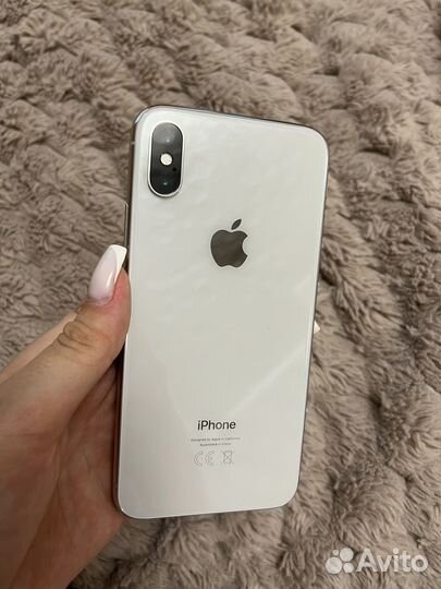 iPhone X, 64 ГБ
