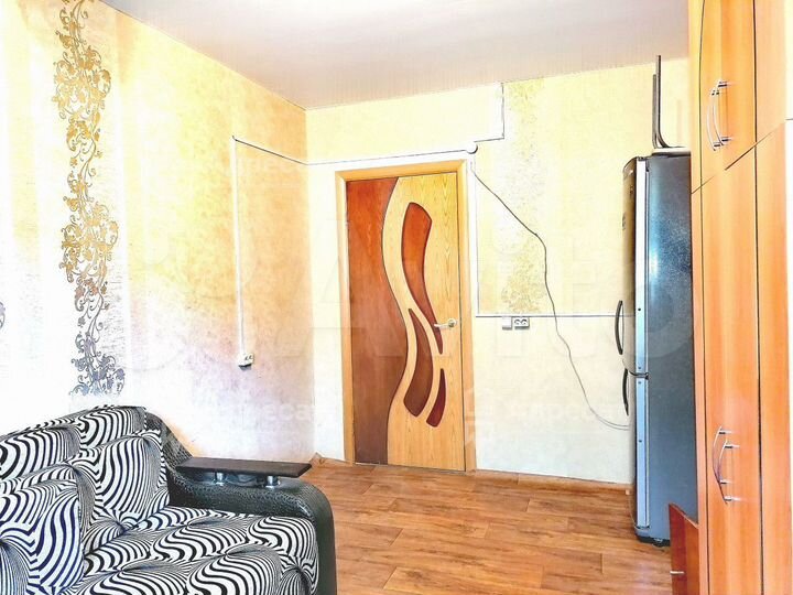 Комната 14 м² в 4-к., 1/3 эт.