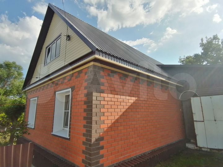 Дом 62,8 м² на участке 6 сот.