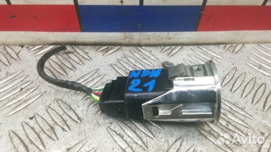 Кнопка запуска двигателя toyota prius XW20 (NDN21X