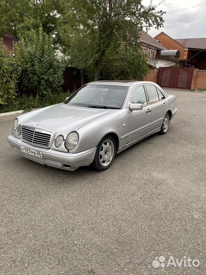 Крылья mercedes w210