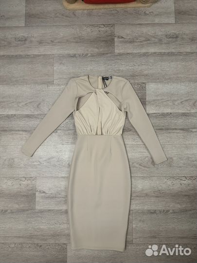 Платье новое