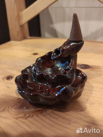 Подставка для благовоний конусов