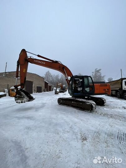 Аренда/услуги гусеничного экскаватора hitachi 240