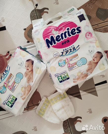 Подгузники merries S 4-8 кг