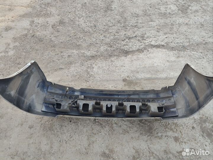 Задний бампер Ваз лада Приора хэтчбек