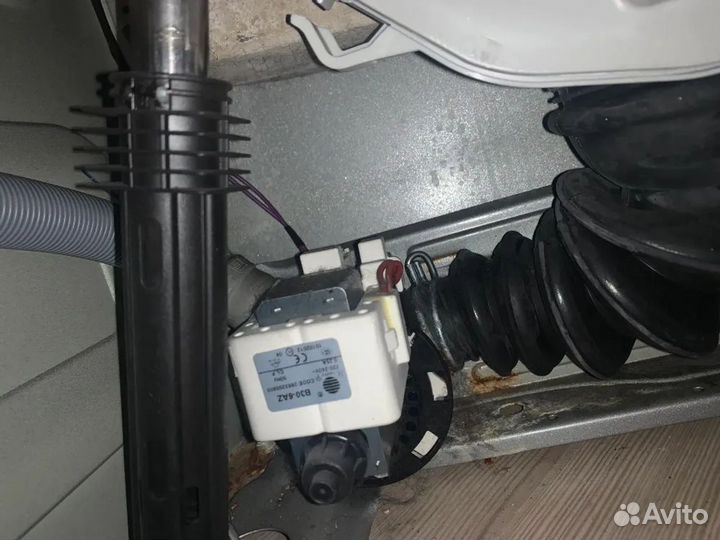 Ремонт холодильников и Ремонт стиральных машин