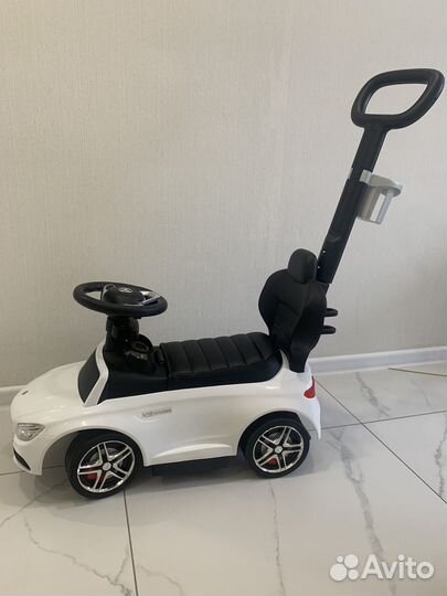 Машинка каталка беговел