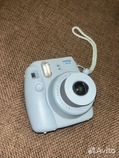 Фотоаппарат полароидный instax mini 8