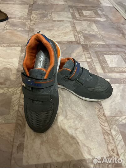 Кросовки 38 размер