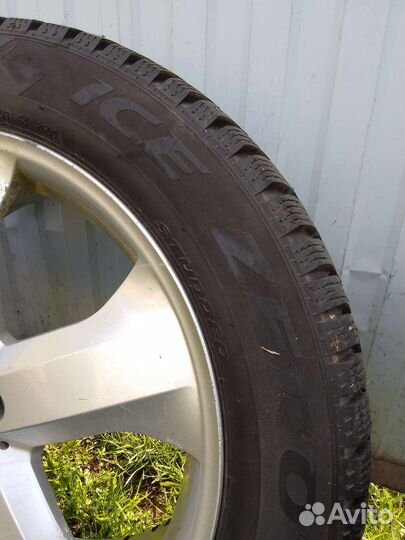 R19 Pirelli Ice Zero 255/50, PCD 5x112 DIA 66.6