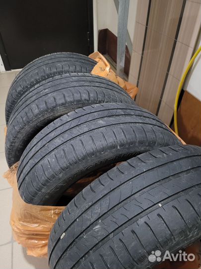 Michelin Primacy 3 215/55 R16