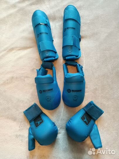 Комплект защиты и кимоно