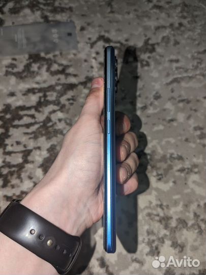 realme 8 Pro, 6/128 ГБ
