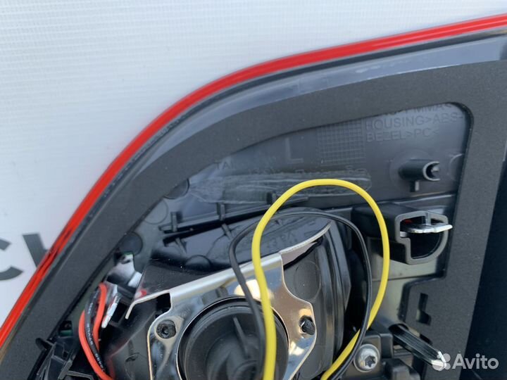 Фонарь задний левый Mercedes A1669064101