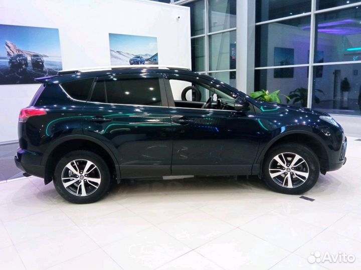 Toyota RAV4, 2018