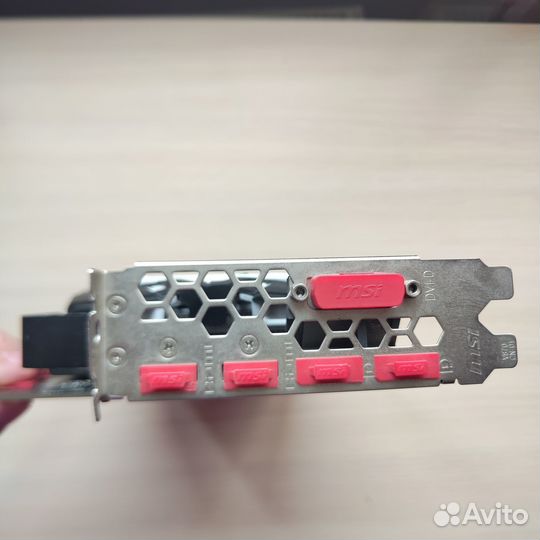 Видеокарта MSI GTX 1080 Ti armor OC