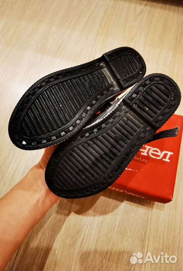 Туфли для девочки 29 размер