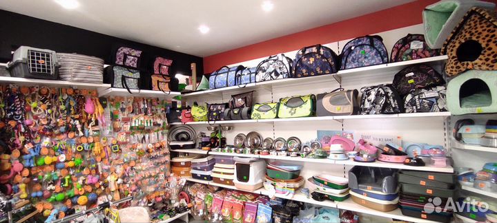 Лёжанки, сумки-переноски, домики