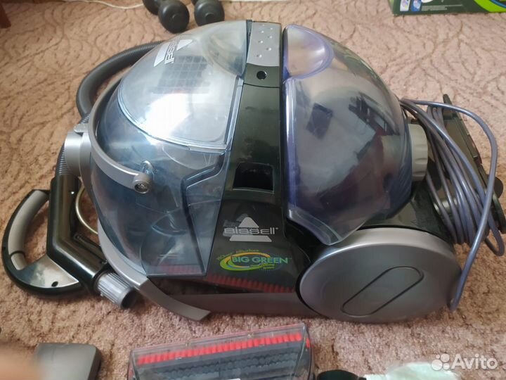 Моющий пылесос Bissell