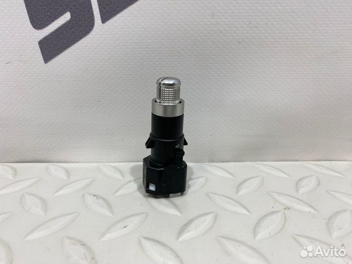 Регулятор дефлектора салона задний Mercedes