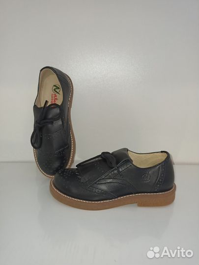 Туфли новые naturino 28 р нат кожа Сербия