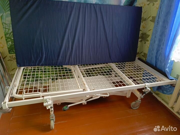 Кровать для лежачих больных