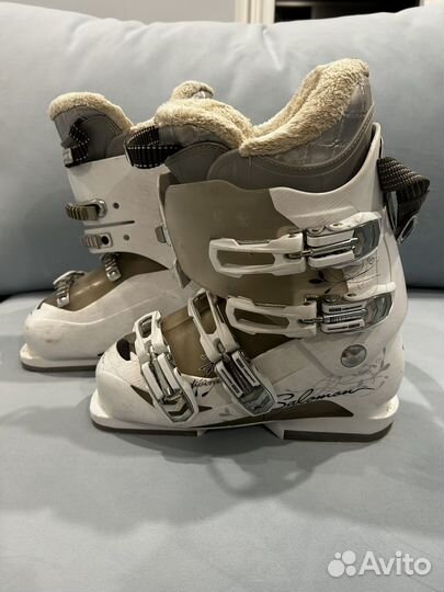 Горнолыжные ботинки salomon