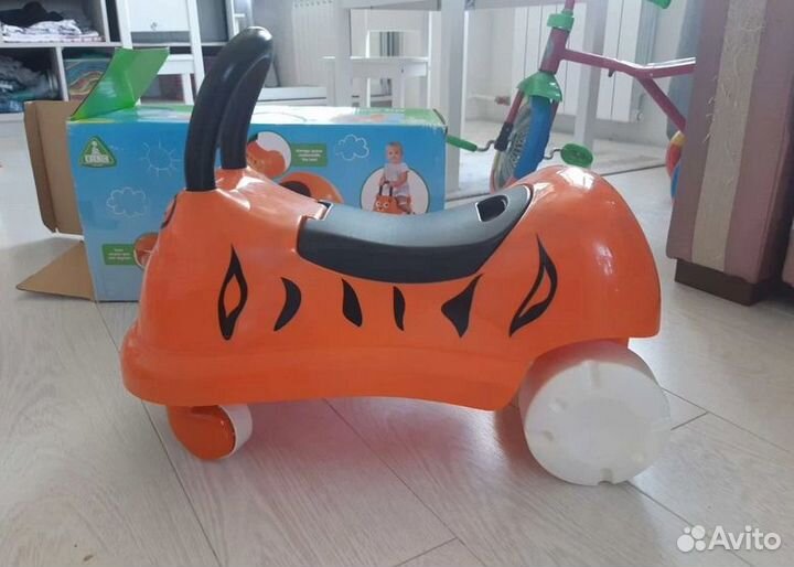 Бегунок ELC Каталка для малыша Тигр