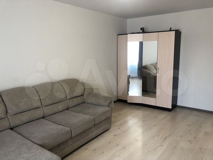 1-к. квартира, 40 м², 9/10 эт.